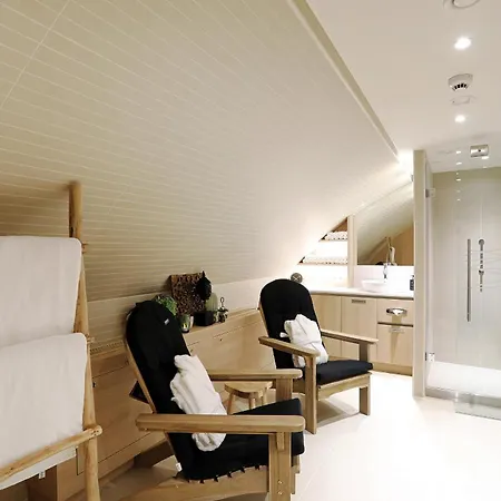 Fairtours Hotelschiff Rhein Prinzessin 船屋 杜塞尔多夫