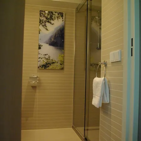 Fairtours Hotelschiff Rhein Prinzessin ספינת מלון