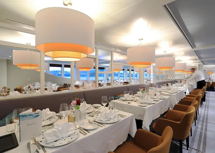 Fairtours Hotelschiff Rhein Prinzessin Hotel en barco
