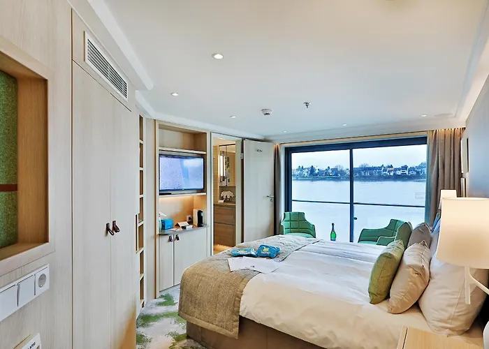 Fairtours Hotelschiff Rhein Prinzessin Hotel en barco Düsseldorf